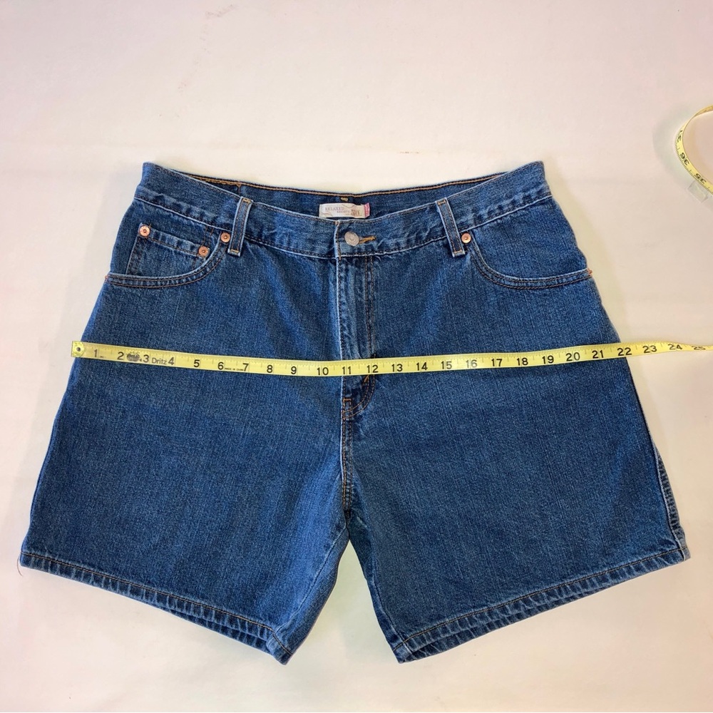 Levi’s 550 Relaxed Fit High-Rise Y2K Shorts (34) - Picture 8 of 15